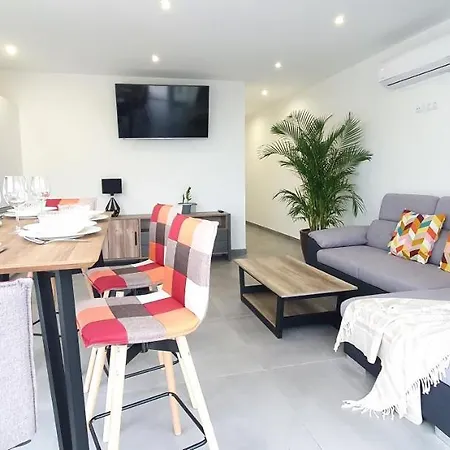Hd Mogan Canal Apartment